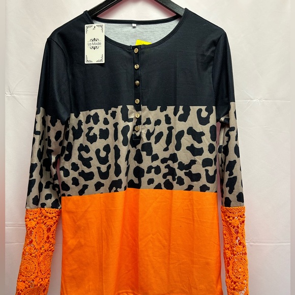 LA MODE | Off-Black & Orange Leopard Color Block Long Sleeve (Size: Large) - Picture 7 of 12